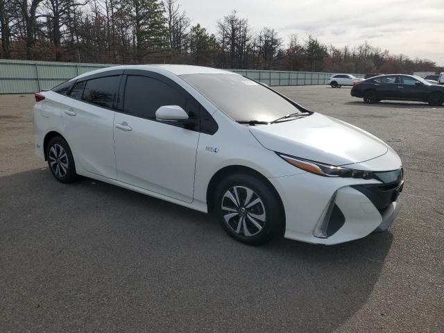 JTDKARFP5J3100450 - 2018 TOYOTA PRIUS PRIM 白色 照片 4