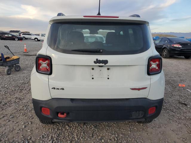 ZACCJBCT1FPB16581 - 2015 JEEP RENEGADE TRAILHAWK WHITE photo 6