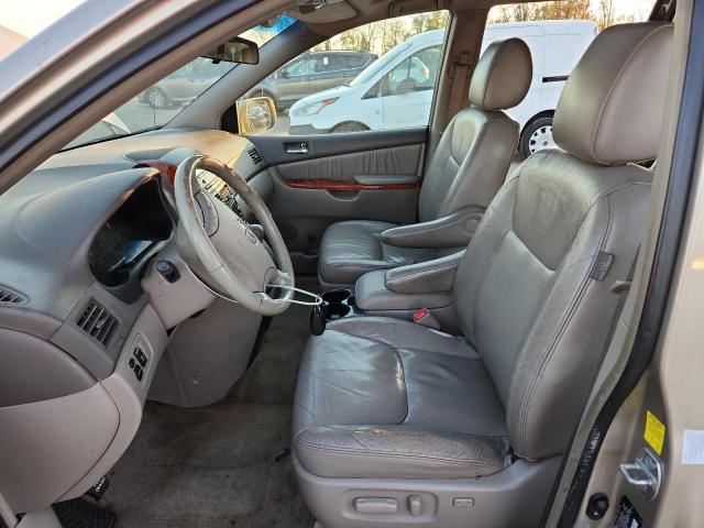 5TDDK4CC8AS033495 - 2010 TOYOTA SIENNA XLE 棕色 照片 7