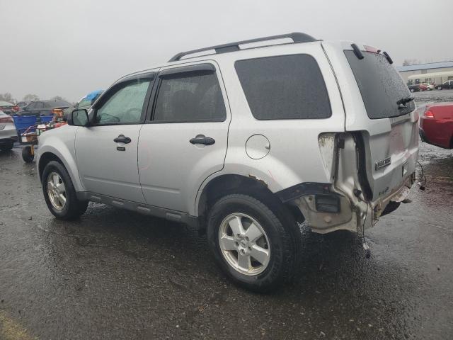 1FMCU9D74CKA32399 - 2012 FORD ESCAPE XLT 银色 照片 2