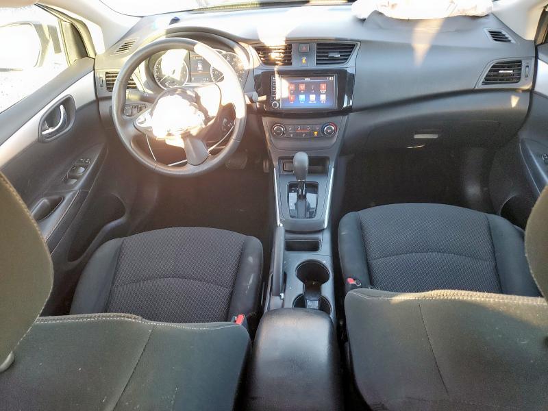 3N1AB7AP8KY303624 - 2019 NISSAN SENTRA S Күміс фото 8