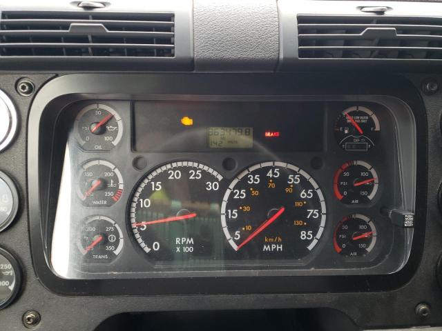 3AKJGLD56GSGV6011 - 2016 FREIGHTLINER CASCADIA GRAY photo 8