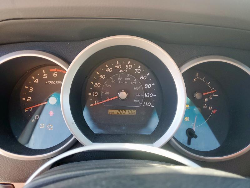 JTEZU14R470094657 - 2007 TOYOTA 4RUNNER SR5 WHITE photo 9