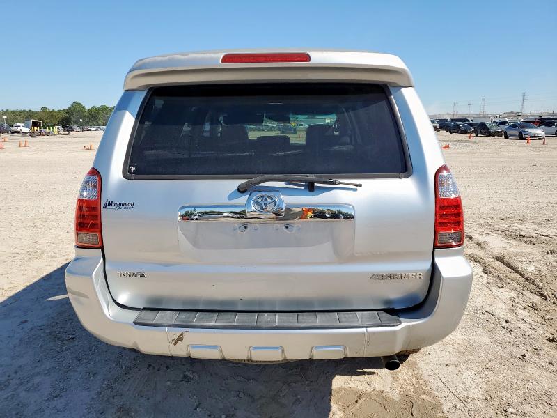 JTEZU14R270092065 - 2007 TOYOTA 4RUNNER SR5 银色 照片 6