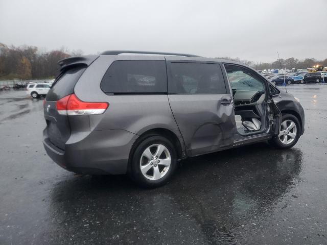 5TDKK3DC9BS125135 - 2011 TOYOTA SIENNA LE ნაცრისფერი ფოტო 3