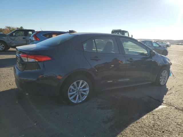 JTDBCMFE8S3109401 - 2025 TOYOTA COROLLA LE 灰色 照片 3