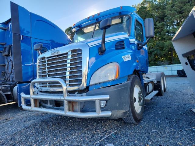 1FUJGBDV6FLGJ3695 - 2015 FREIGHTLINER CASCADIA BLUE photo 2