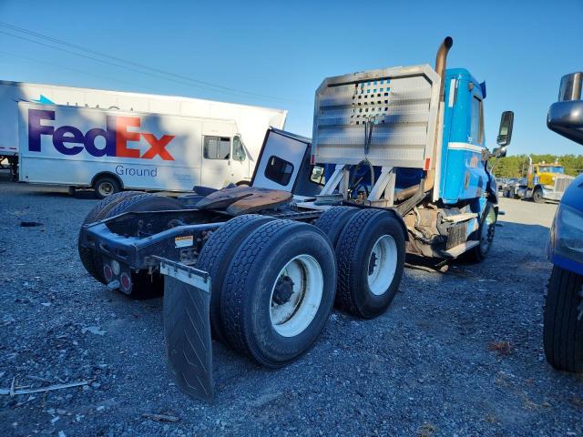 1FUJGBDV6FLGJ3695 - 2015 FREIGHTLINER CASCADIA BLUE photo 4