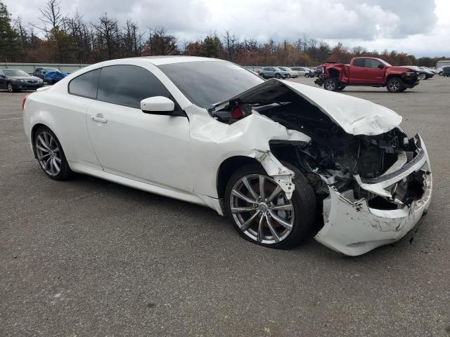 JN1CV6EK7AM102579 - 2010 INFINITI G37 BASE 白色 照片 4