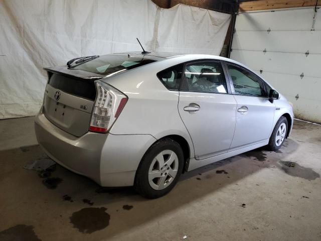 JTDKN3DU5B1370107 - 2011 TOYOTA PRIUS 银色 照片 3