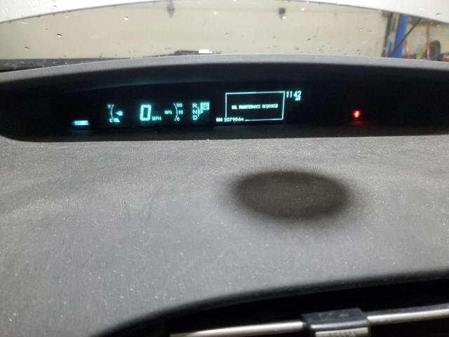 JTDKN3DU5B1370107 - 2011 TOYOTA PRIUS 银色 照片 9