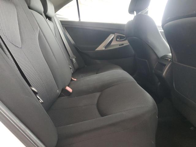 4T1BF3EKXBU655034 - 2011 TOYOTA CAMRY BASE Blanc photo 10