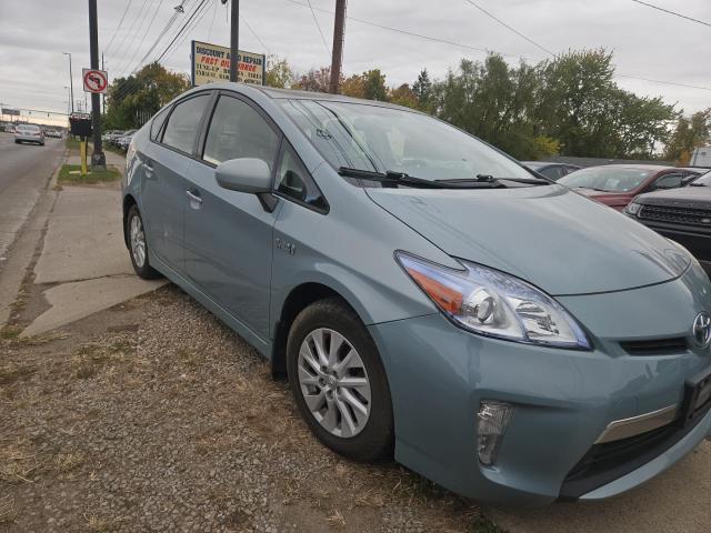 2012 TOYOTA PRIUS PLUG, 