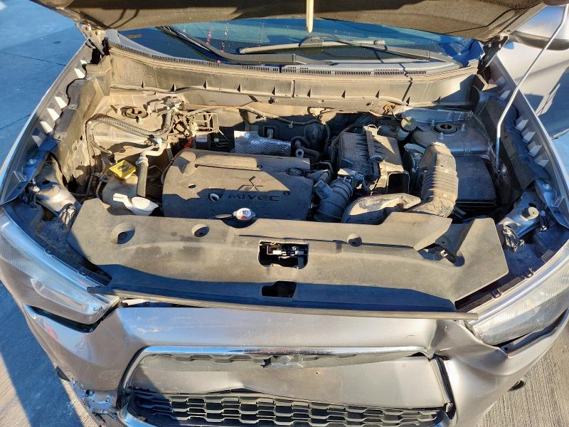 4A4AP3AU5DE013668 - 2013 MITSUBISHI OUTLANDER ES Մոխրագույն լուսանկար 11