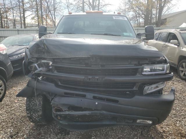 1GCHK29111E333588 - 2001 CHEVROLET SILVERADO K2500 HEAVY DUTY BLACK photo 5