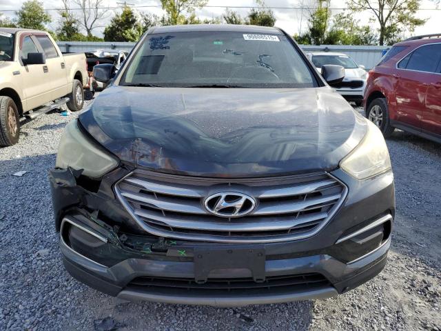 5XYZT3LB7HG448237 - 2017 HYUNDAI SANTA FE S GRAY photo 5