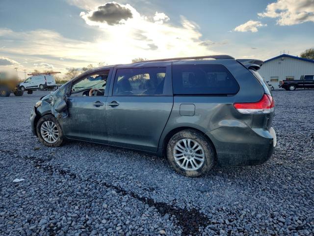 5TDYK3DC6CS260407 - 2012 TOYOTA SIENNA XLE 灰色 照片 2