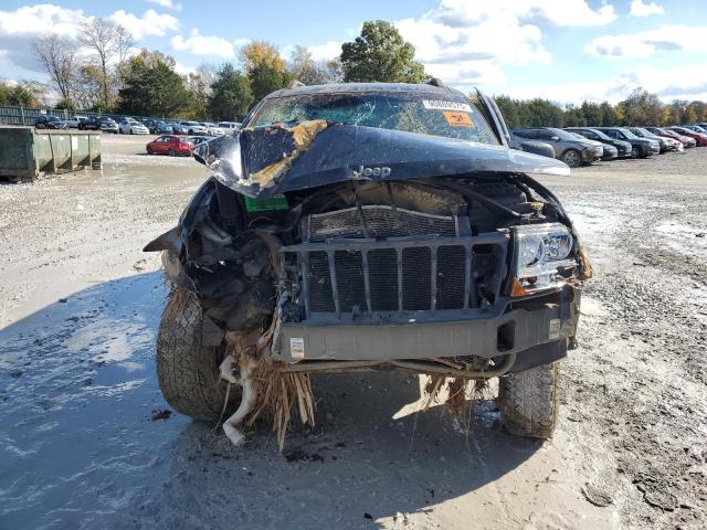 1J4GW48S03C566103 - 2003 JEEP GRAND CHER LAREDO 黑色 照片 5