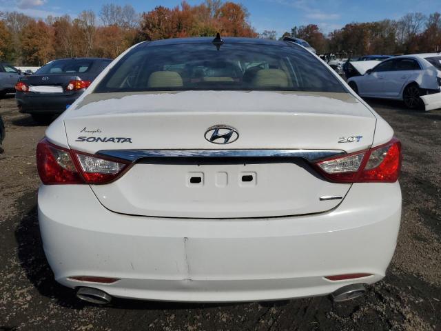 5NPEC4AB3DH565727 - 2013 HYUNDAI SONATA SE 白色 照片 6