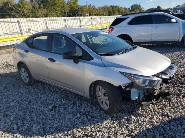 3N1CN8DV6PL838035 - 2023 NISSAN VERSA S Gümüş fotoğraf 4
