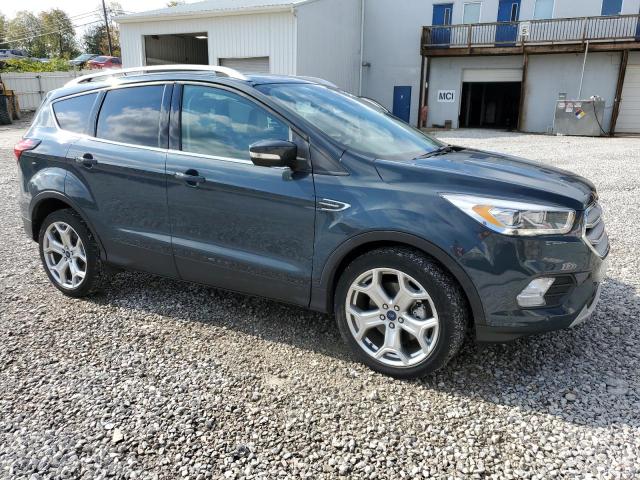 1FMCU9J9XKUB99472 - 2019 FORD ESCAPE TITANIUM Niebieski zdjęcie 4