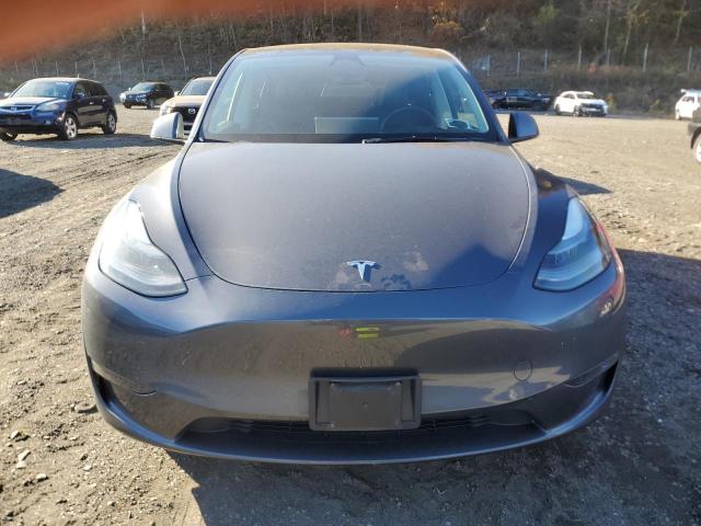 7SAYGDEE6PF785570 - 2023 TESLA MODEL Y Grau Foto 5