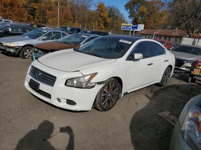 2009 NISSAN MAXIMA S, 
