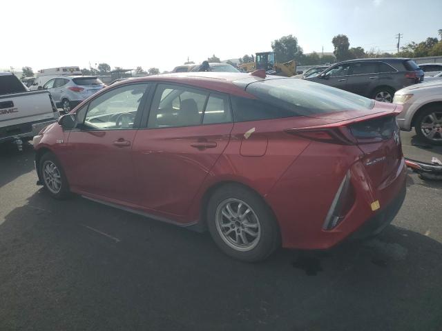 JTDKARFP7J3086213 - 2018 TOYOTA PRIUS PRIM Қызыл фото 2