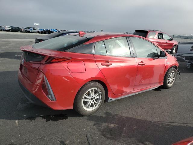 JTDKARFP7J3086213 - 2018 TOYOTA PRIUS PRIM Қызыл фото 3