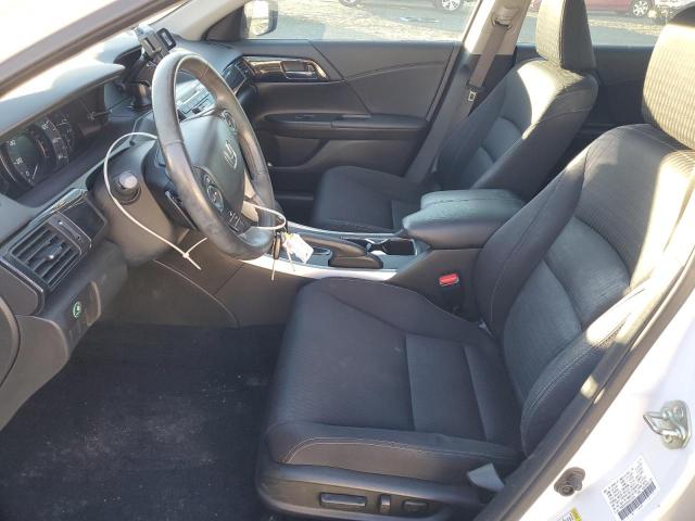 1HGCR2F5XFA073026 - 2015 HONDA ACCORD SPORT WHITE photo 7