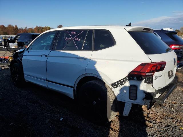 3VV2B7AX9LM154636 - 2020 VOLKSWAGEN TIGUAN SE თეთრი ფოტო 2