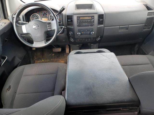 1N6BA0EJ4BN310095 - 2011 NISSAN TITAN S Gümüş fotoğraf 8