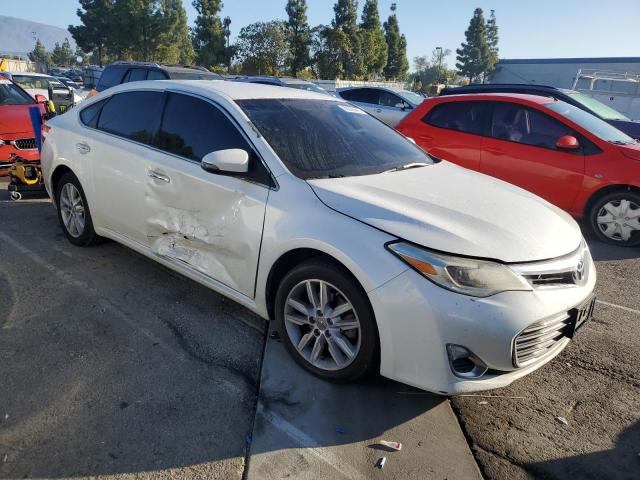 4T1BK1EB3FU160079 - 2015 TOYOTA AVALON XLE 白色 照片 4