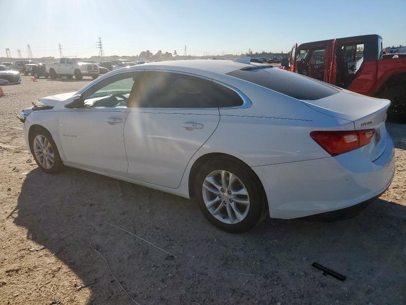 1G1ZE5ST8HF139016 - 2017 CHEVROLET MALIBU LT WHITE photo 2