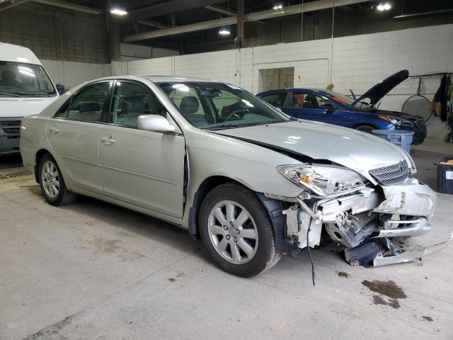 JTDBF30KX30111539 - 2003 TOYOTA CAMRY LE SILVER photo 4