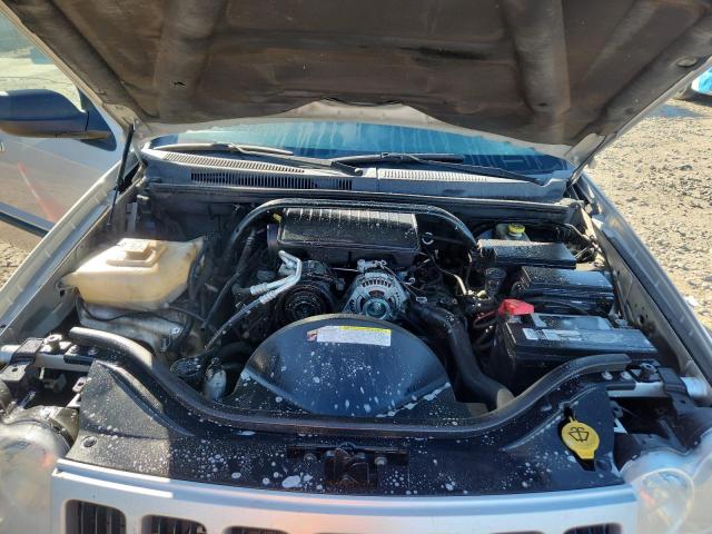 1J8GR48K08C120031 - 2008 JEEP GRAND CHER LAREDO SILVER photo 11