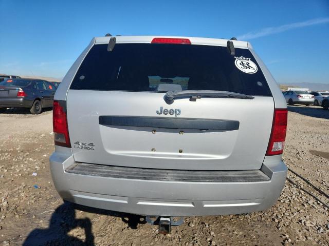 1J8GR48K08C120031 - 2008 JEEP GRAND CHER LAREDO SILVER photo 6