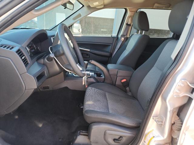 1J8GR48K08C120031 - 2008 JEEP GRAND CHER LAREDO SILVER photo 7