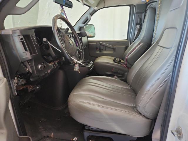 1GCWGAFP1N1174919 - 2022 CHEVROLET EXPRESS G2 Ақ фото 7