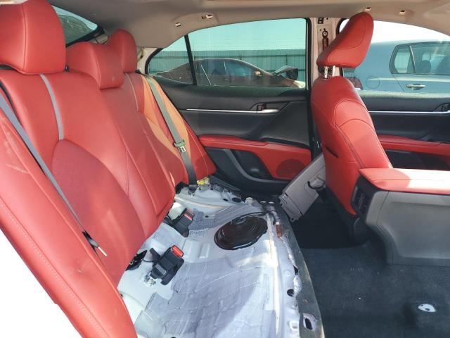 4T1K61AK5PU101806 - 2023 TOYOTA CAMRY XSE WHITE photo 10