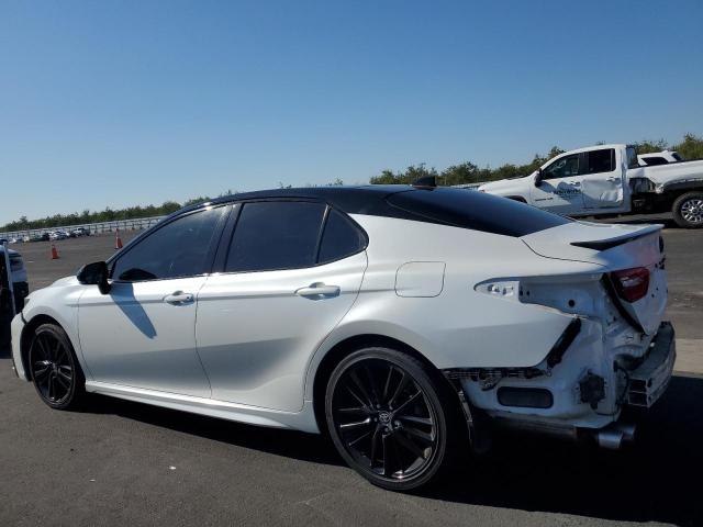 4T1K61AK5PU101806 - 2023 TOYOTA CAMRY XSE WHITE photo 2