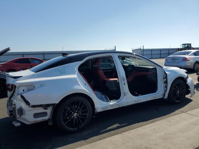 4T1K61AK5PU101806 - 2023 TOYOTA CAMRY XSE WHITE photo 3