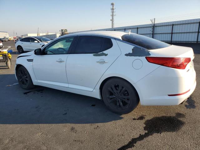 5XXGM4A76DG098994 - 2013 KIA OPTIMA LX WHITE photo 2