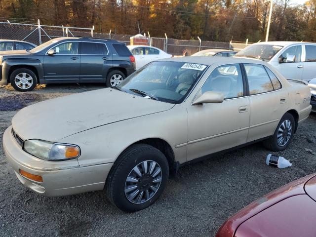 1996 TOYOTA CAMRY LE, 