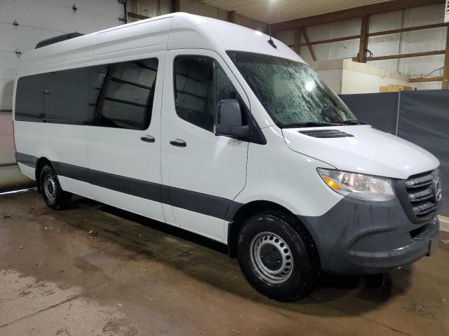 W1Z4KGHY5ST219060 - 2025 MERCEDES-BENZ SPRINTER 2500 WHITE photo 4