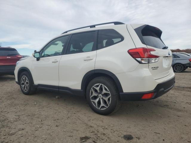 JF2SKAJC7LH522889 - 2020 SUBARU FORESTER PREMIUM 白色 照片 2