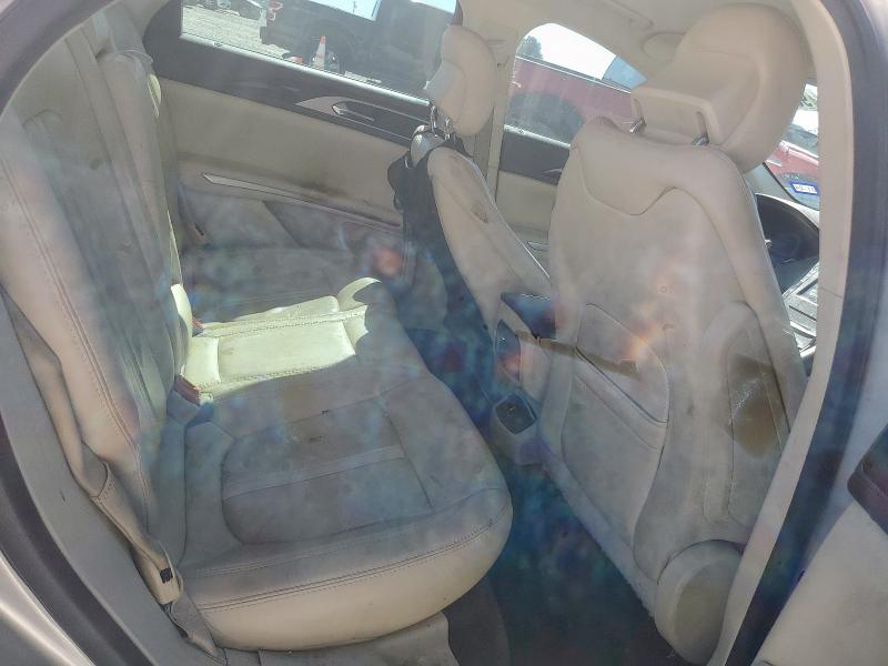 3LN6L2LU2ER832714 - 2014 LINCOLN MKZ HYBRID SILVER photo 10