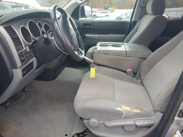 5TFUM5F16BX025157 - 2011 TOYOTA TUNDRA DOUBLE CAB SR5 SILVER photo 7