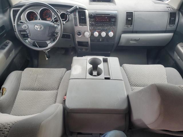 5TFUM5F16BX025157 - 2011 TOYOTA TUNDRA DOUBLE CAB SR5 SILVER photo 8