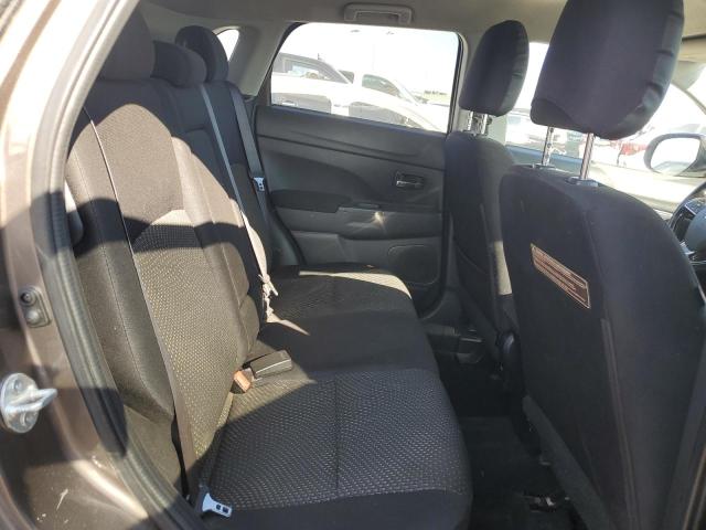 JA4AR3AU4GZ056150 - 2016 MITSUBISHI OUTLANDER ES ნაცრისფერი ფოტო 10